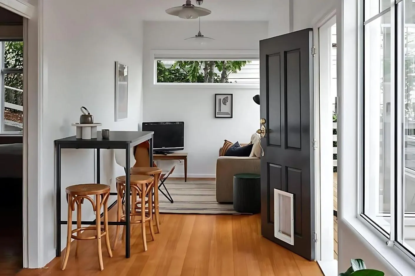 Cosy Central Apartment With Large Sunny Deck هوبارت